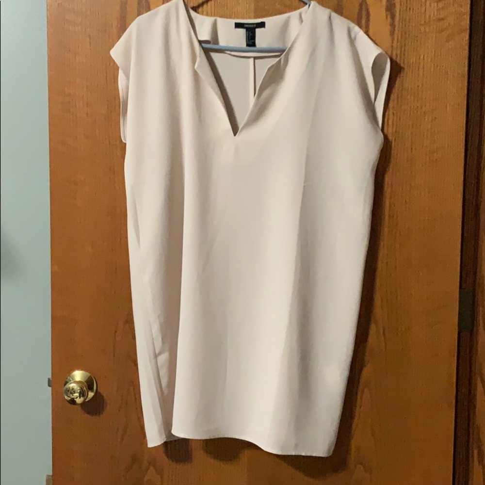 NWOT Cream Shift Dress